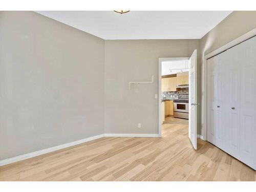 203-108 15 Avenue Se, Calgary, AB - Indoor Photo Showing Other Room