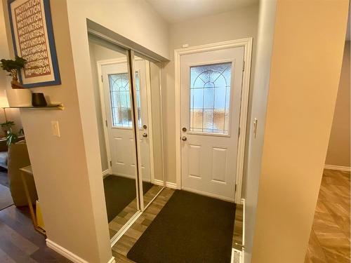 3734 42 Street Sw, Calgary, AB - Indoor Photo Showing Other Room