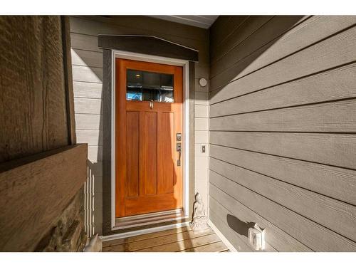 18 Masters Mews Se, Calgary, AB - Outdoor With Exterior