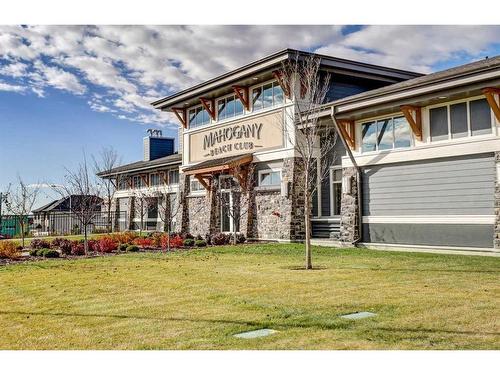 18 Masters Mews Se, Calgary, AB - Outdoor