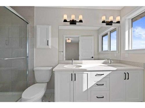 826 Bayview Terrace Sw, Airdrie, AB - Indoor Photo Showing Bathroom