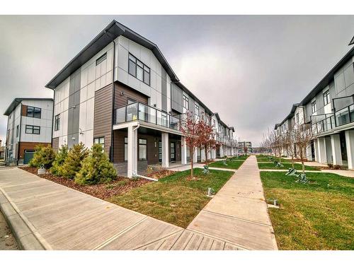 402-8235 8 Ave, Calgary, AB - Outdoor With Deck Patio Veranda