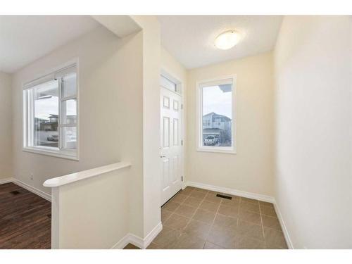 27 Carringvue Drive Nw, Calgary, AB - Indoor Photo Showing Other Room