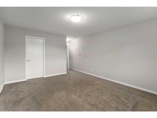 137 Osborne Common Sw, Airdrie, AB - Indoor Photo Showing Other Room