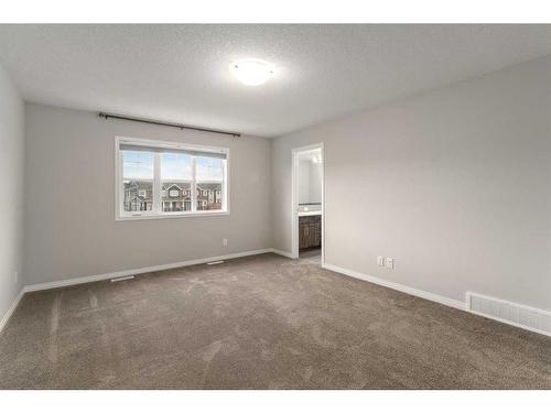 137 Osborne Common Sw, Airdrie, AB - Indoor Photo Showing Other Room