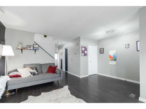 92 Martin Crossing Court Ne, Calgary, AB - Indoor Photo Showing Living Room