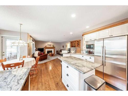 2256 Douglasbank Crescent Se, Calgary, AB - Indoor Photo Showing Kitchen