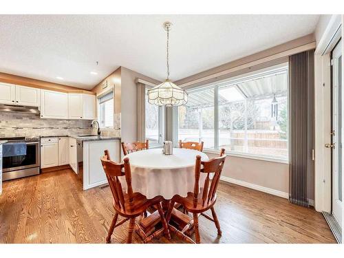 2256 Douglasbank Crescent Se, Calgary, AB - Indoor