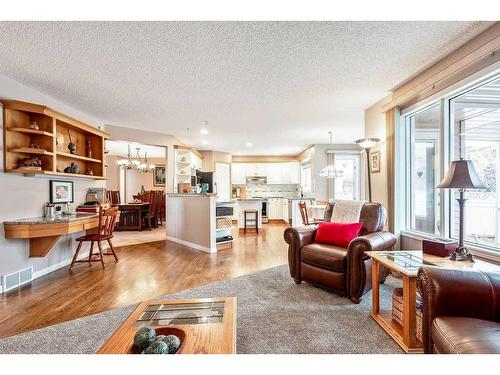 2256 Douglasbank Crescent Se, Calgary, AB - Indoor Photo Showing Living Room