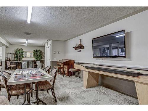 334-5000 Somervale Court Sw, Calgary, AB - Indoor