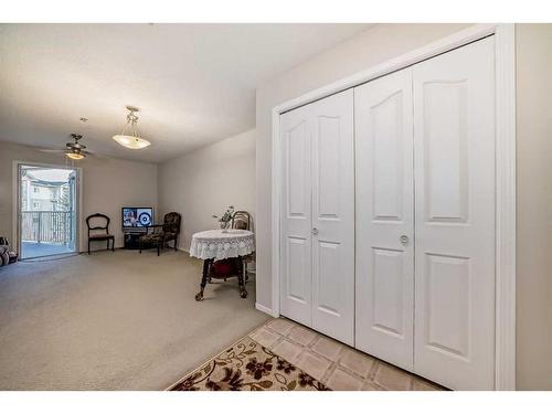 334-5000 Somervale Court Sw, Calgary, AB - Indoor