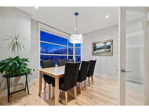 1611 19 Avenue Nw, Calgary, AB - Indoor Photo Showing Dining Room