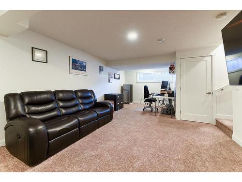 92 Walden Lane Se, Calgary, AB - Indoor