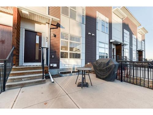 92 Walden Lane Se, Calgary, AB - Outdoor