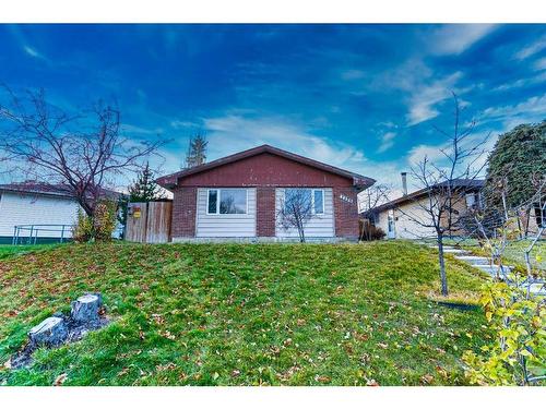 3229 Dover Road Se, Calgary, AB - Outdoor