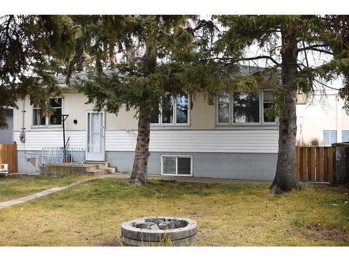 4107 Centre Street Nw, Calgary, AB - Outdoor