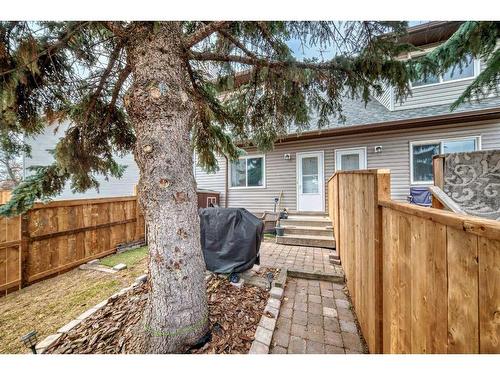 46-6020 Temple Drive Ne, Calgary, AB - Outdoor With Exterior