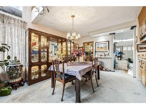 456 22 Avenue Nw, Calgary, AB - Indoor Photo Showing Dining Room