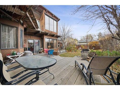 456 22 Avenue Nw, Calgary, AB - Outdoor With Deck Patio Veranda With Exterior