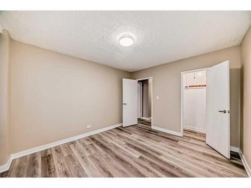 202-3316 Rideau Place Sw, Calgary, AB - Indoor Photo Showing Other Room