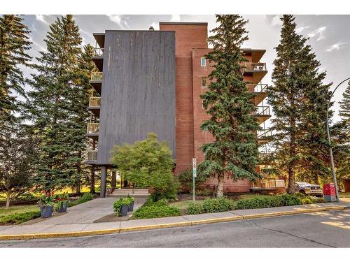 202-3316 Rideau Place Sw, Calgary, AB - Outdoor With Balcony