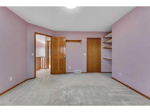 281 Westchester Green, Chestermere, AB - Indoor Photo Showing Other Room