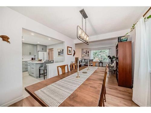 183 Lake Adams Crescent Se, Calgary, AB - Indoor Photo Showing Dining Room