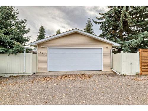 183 Lake Adams Crescent Se, Calgary, AB - Outdoor