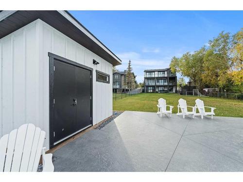 336 West Chestermere Drive, Chestermere, AB - Outdoor With Exterior