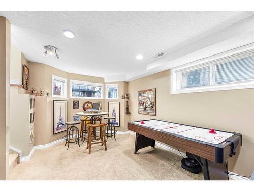 40 River Rock Circle Se, Calgary, AB - Indoor Photo Showing Other Room