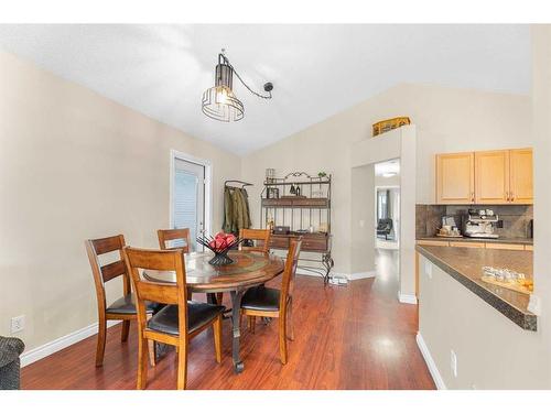 40 River Rock Circle Se, Calgary, AB - Indoor Photo Showing Dining Room