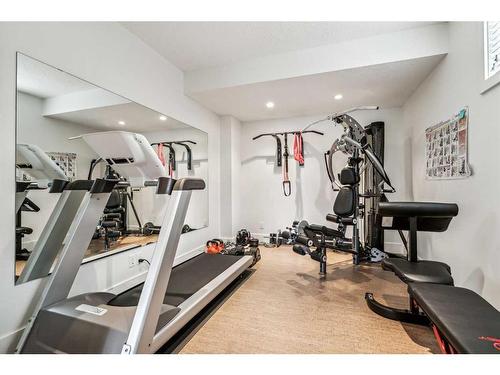 437 Evergreen Circle Sw, Calgary, AB - Indoor Photo Showing Gym Room