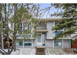 159 Bedford Drive NE Calgary, AB T3K 2N9