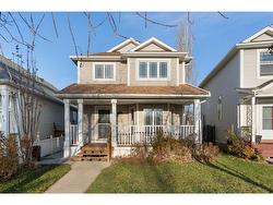 67 Inverness Gardens SE Calgary, AB T2Z 2W9