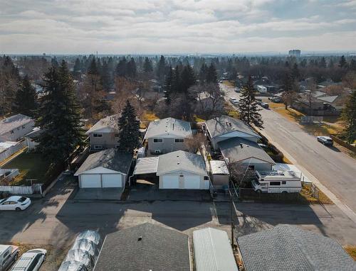 3407 30A Avenue Se, Calgary, AB - Outdoor With View