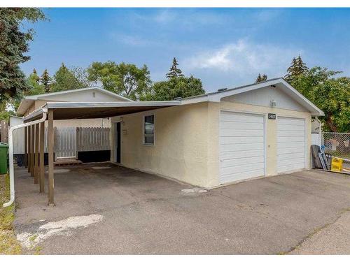 3407 30A Avenue Se, Calgary, AB - Outdoor With Exterior