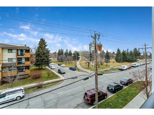 305-730 5 Street Ne, Calgary, AB - Outdoor With View