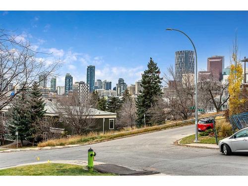 305-730 5 Street Ne, Calgary, AB - Outdoor