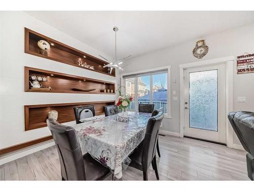 614 Kingsmere Way Se, Airdrie, AB - Indoor Photo Showing Dining Room