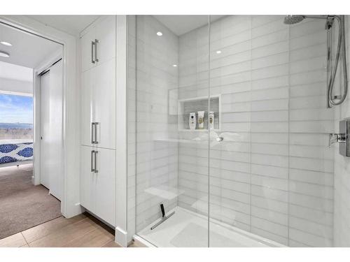 703-1025 5 Avenue Sw, Calgary, AB - Indoor Photo Showing Bathroom