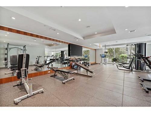 703-1025 5 Avenue Sw, Calgary, AB - Indoor Photo Showing Gym Room