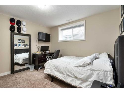 1803 High Park Boulevard Nw, High River, AB - Indoor Photo Showing Bedroom