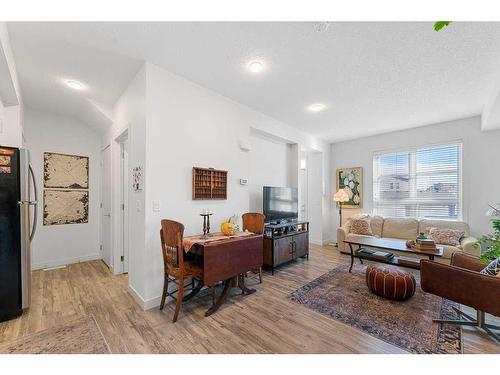 4006-100 Walgrove Court Se, Calgary, AB - Indoor Photo Showing Living Room