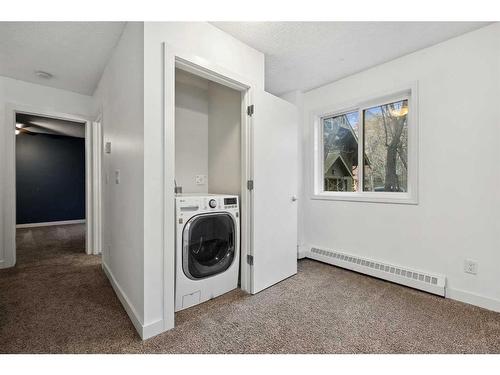 105-1720 13 Street Sw, Calgary, AB - Indoor Photo Showing Laundry Room