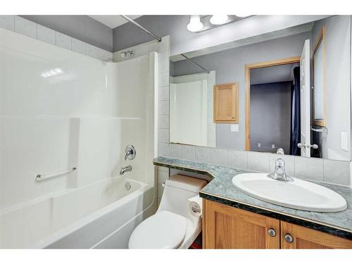 313 Robert Street Sw, Diamond Valley, AB - Indoor Photo Showing Bathroom