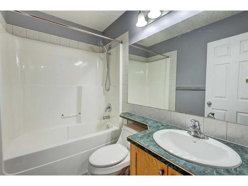 313 Robert Street Sw, Diamond Valley, AB - Indoor Photo Showing Bathroom