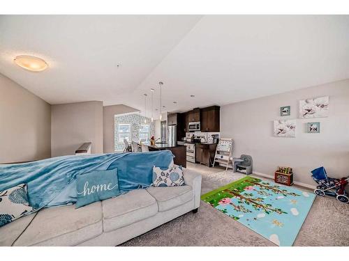 2103 New Brighton Park Se, Calgary, AB - Indoor Photo Showing Bedroom