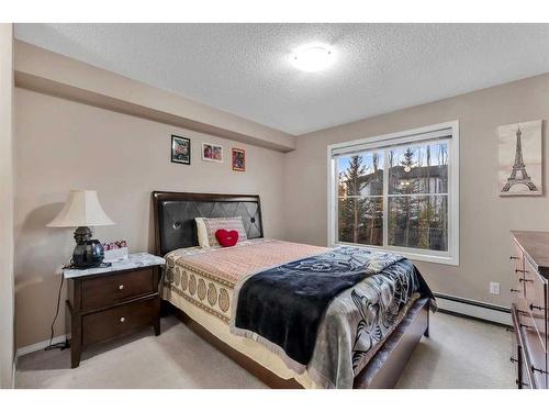 226-355 Taralake Way Ne, Calgary, AB - Indoor Photo Showing Bedroom