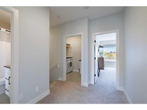 24 Royal Elm Green Nw, Calgary, AB - Indoor Photo Showing Other Room