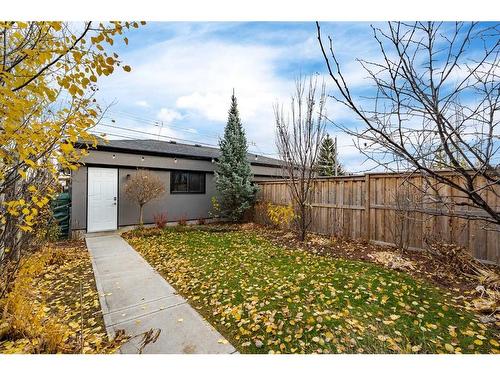 4202 19 Street Sw, Calgary, AB - Outdoor